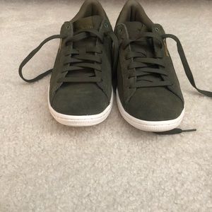 Olive Green Puma Vikky - Women’s Size 10